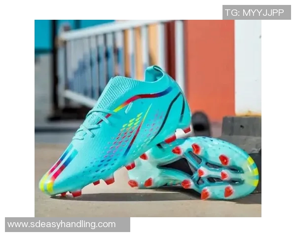 世界杯球星专属足球鞋设计背后的科技与个性化元素揭秘